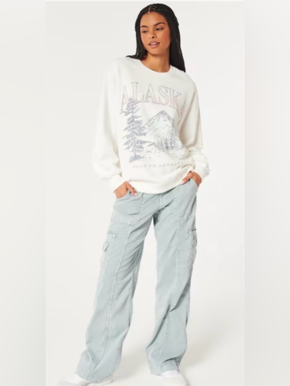 Hollister Alaska Graphic Sweatshirt XXS Cream Fleece Crewneck